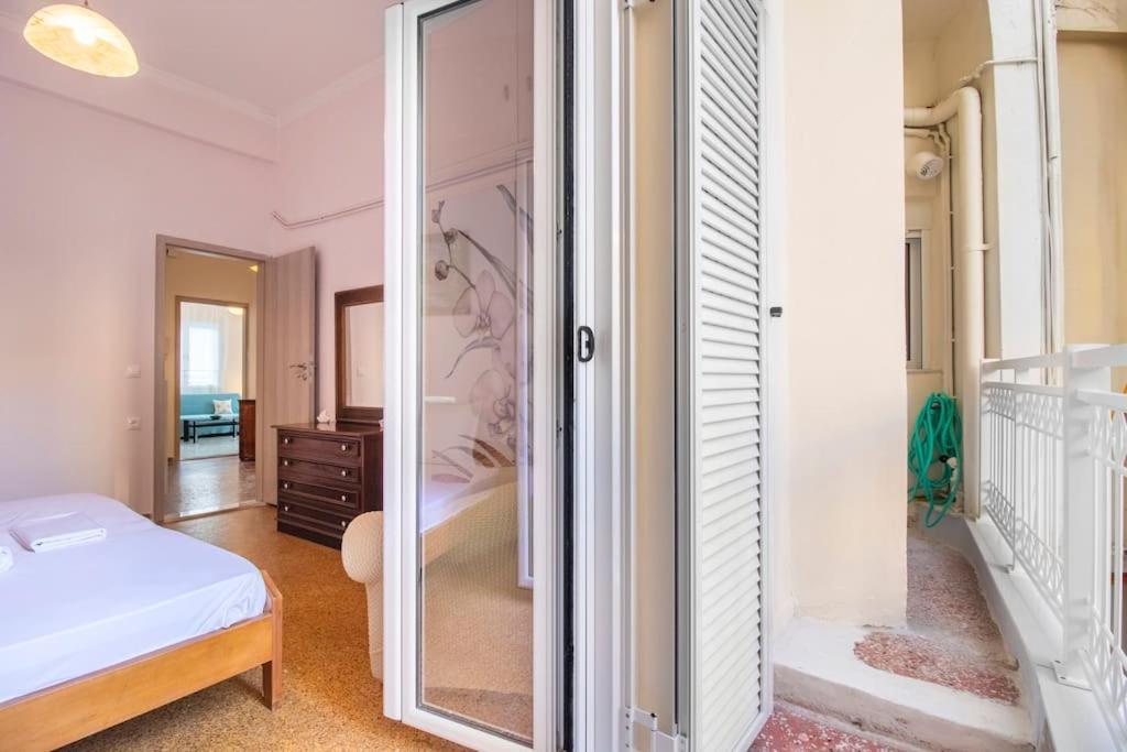 Vintage Charm Apt Near Centre 伊拉克利翁 外观 照片